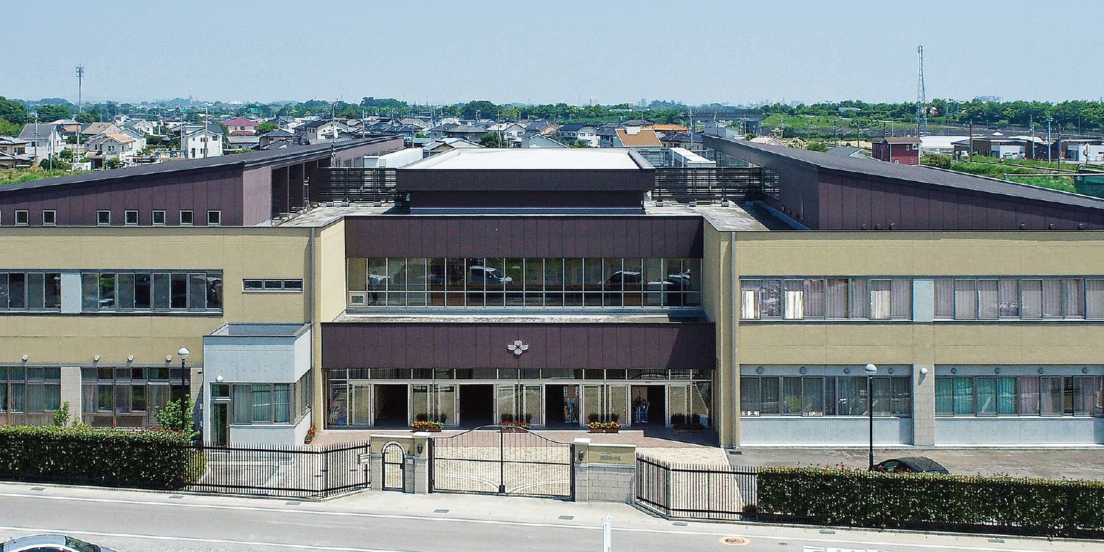 共愛学園小学校の校舎
